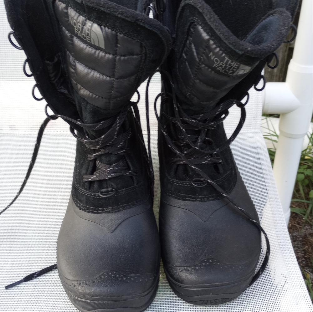 North face women's boots 8.5